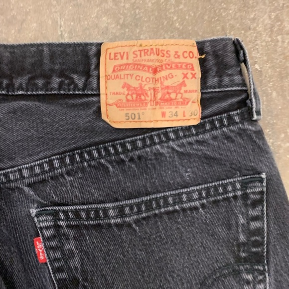 Levi’s 501 black button fly straight leg denim jeans - Picture 5 of 5